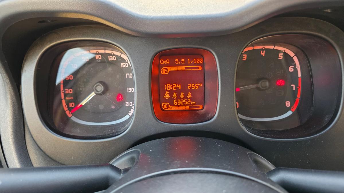 fiat-panda-2022-hibrido-a-gasolina-999cc