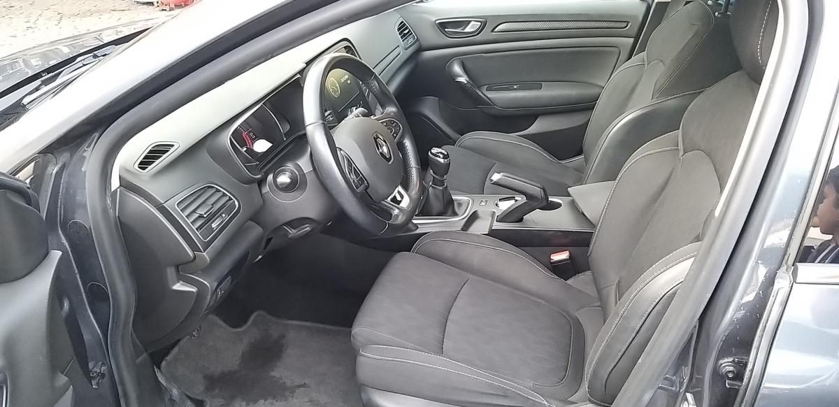renault-megane-sport-tourer-2020-diesel-1461cc