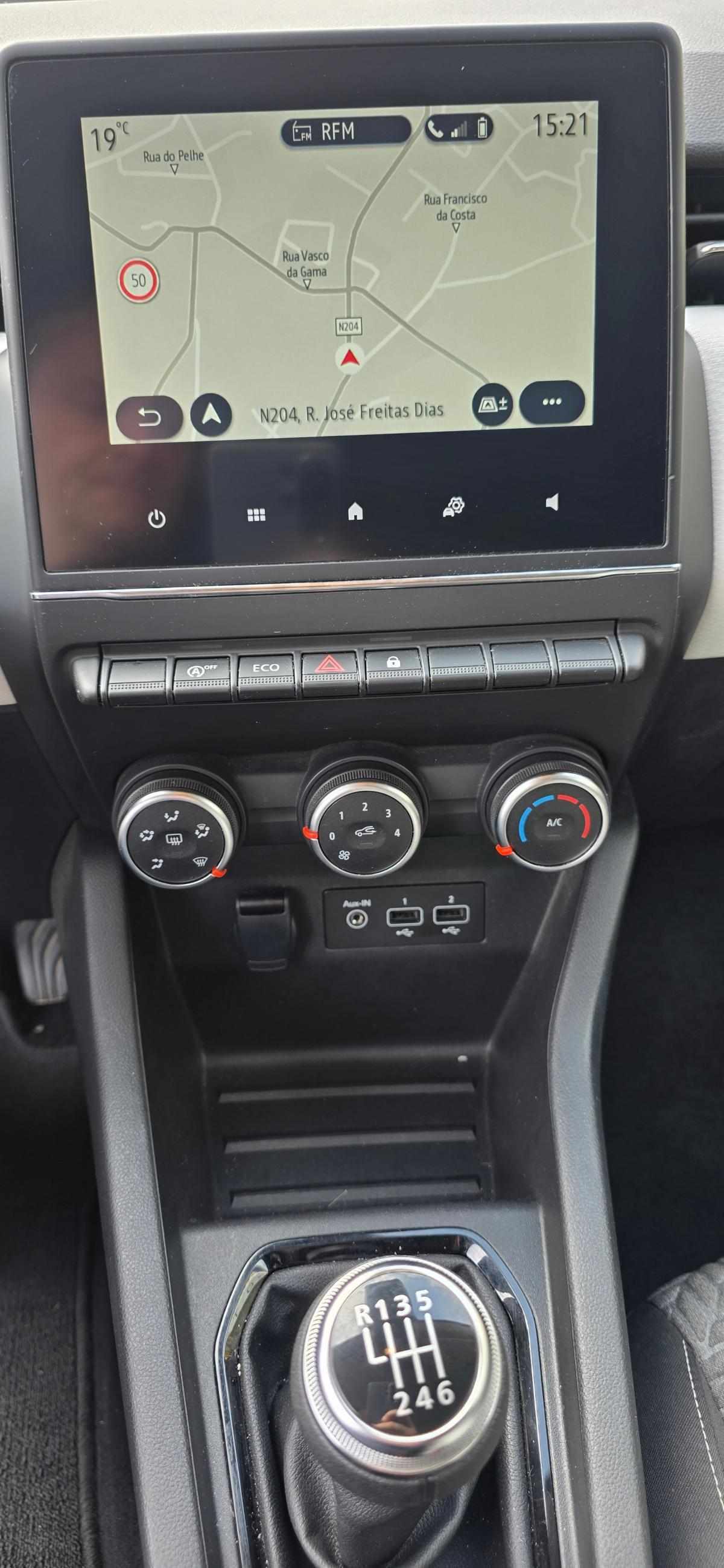 renault-clio-2023-gasolina-999cc