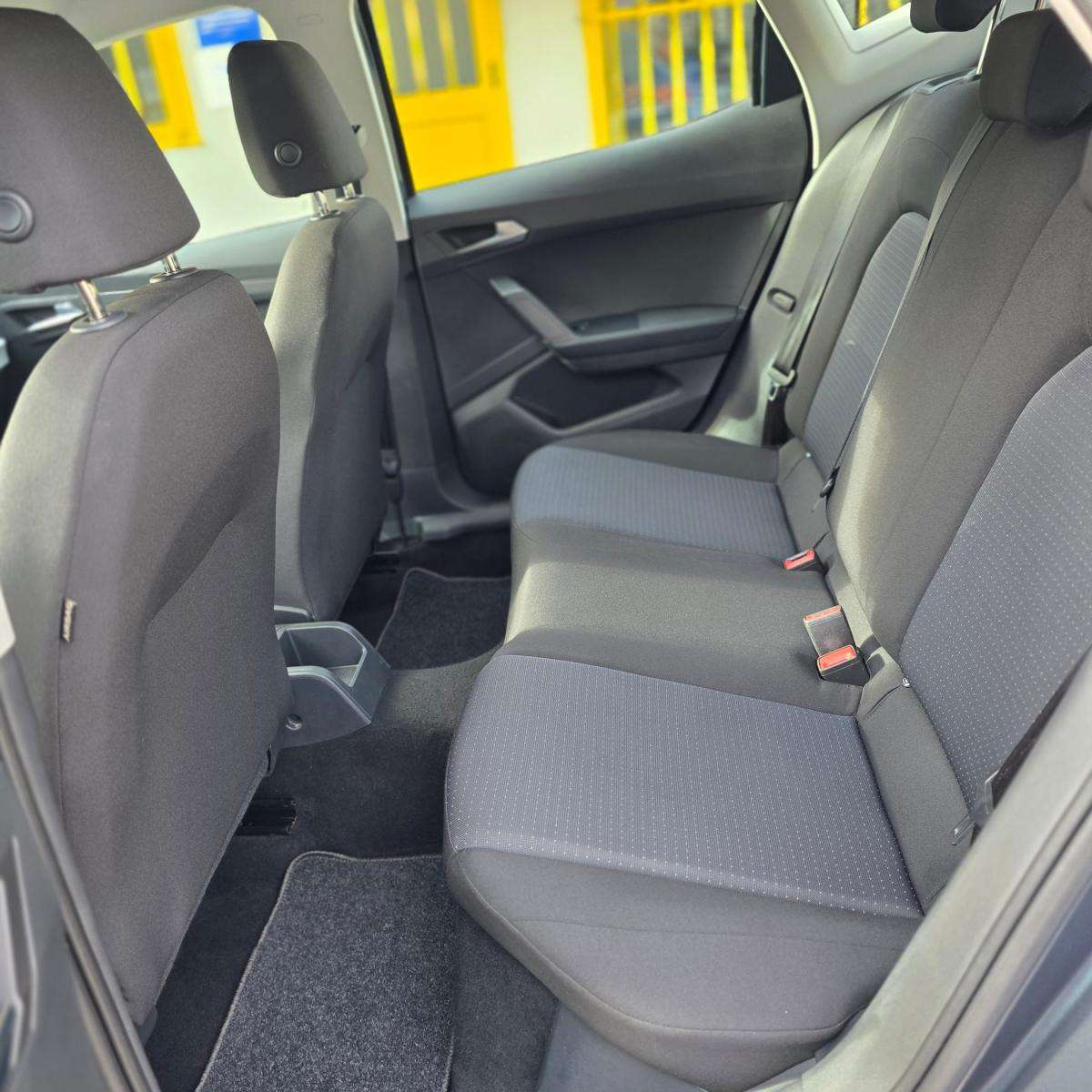 seat-arona-2023-gasolina-999cc