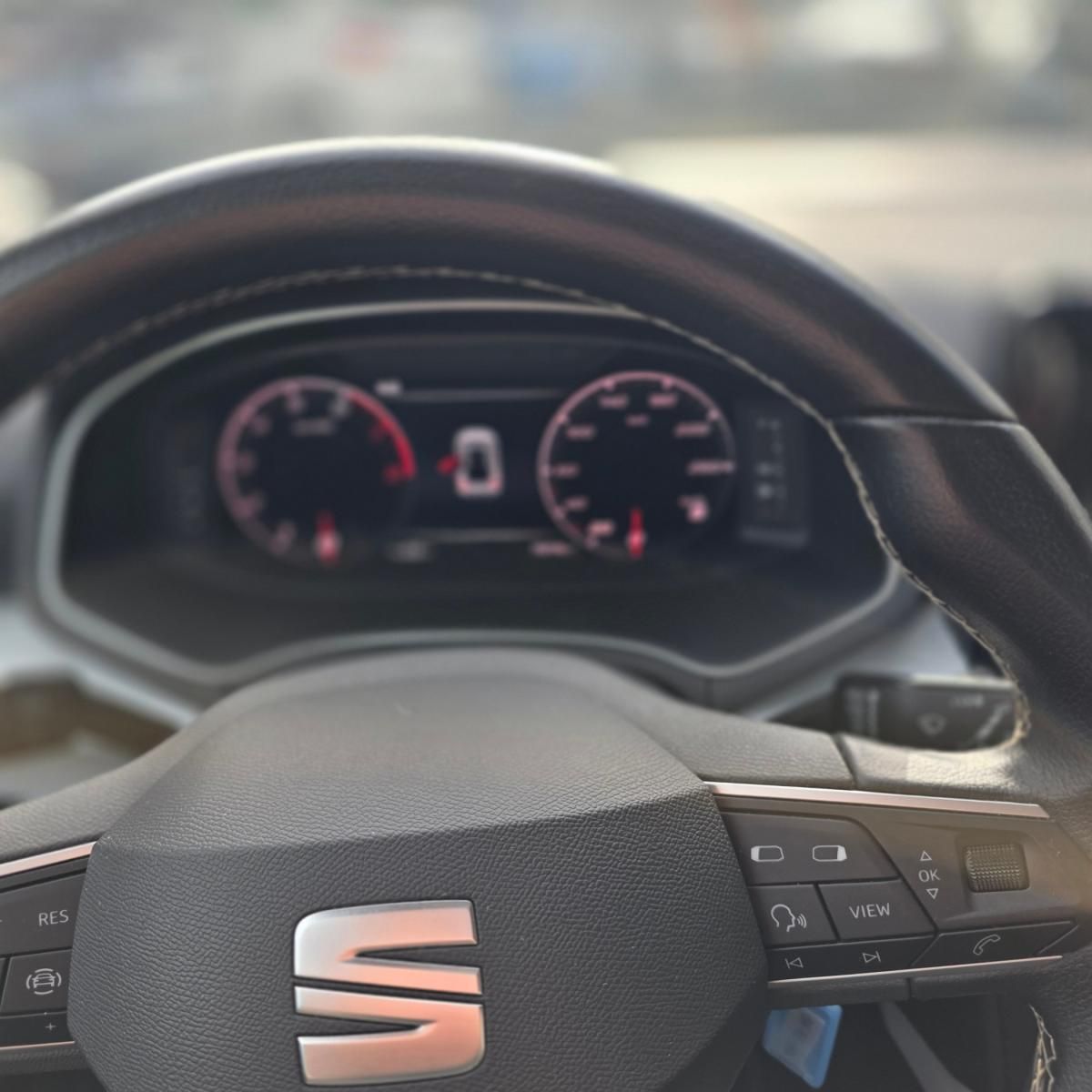seat-arona-2023-gasolina-999cc