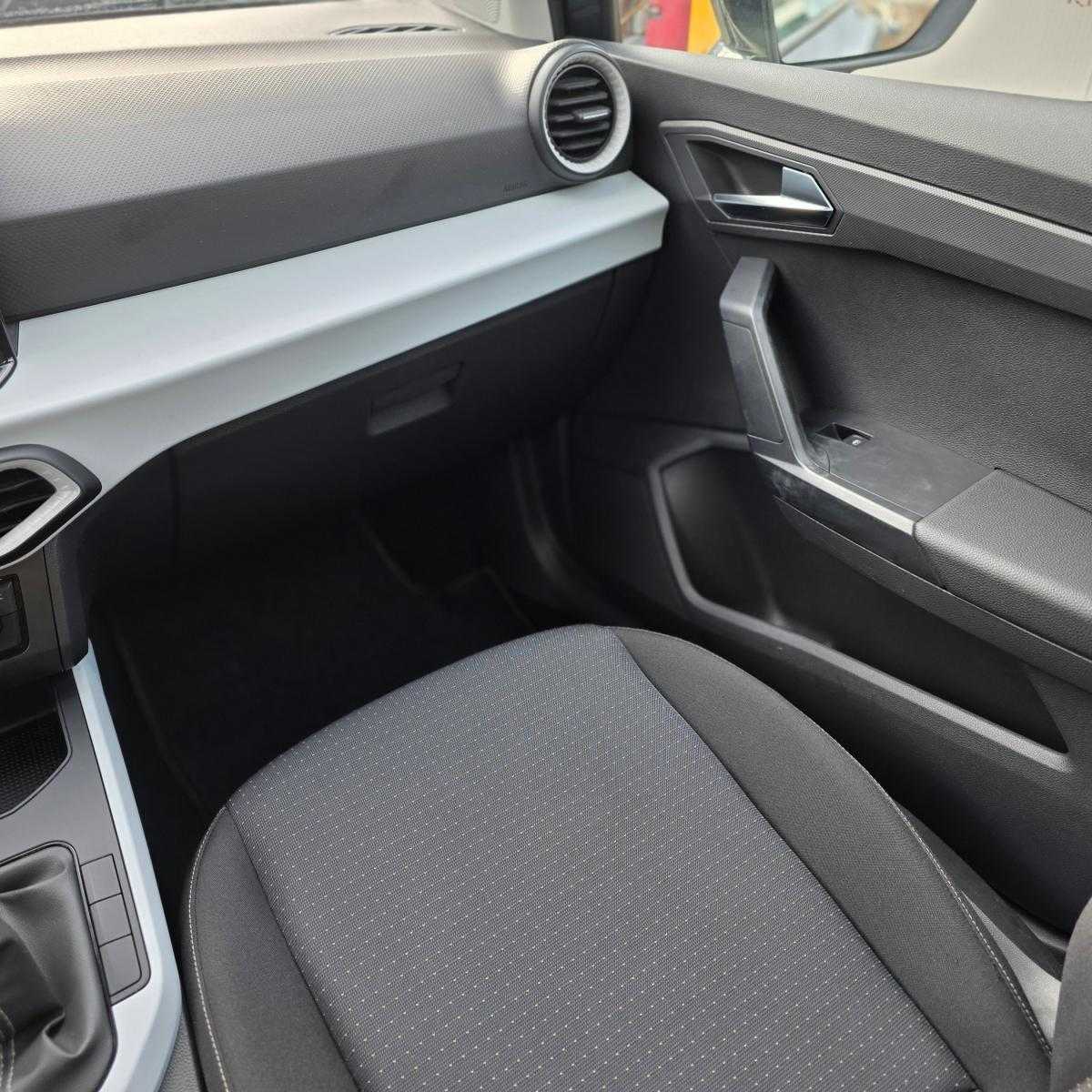 seat-arona-2023-gasolina-999cc