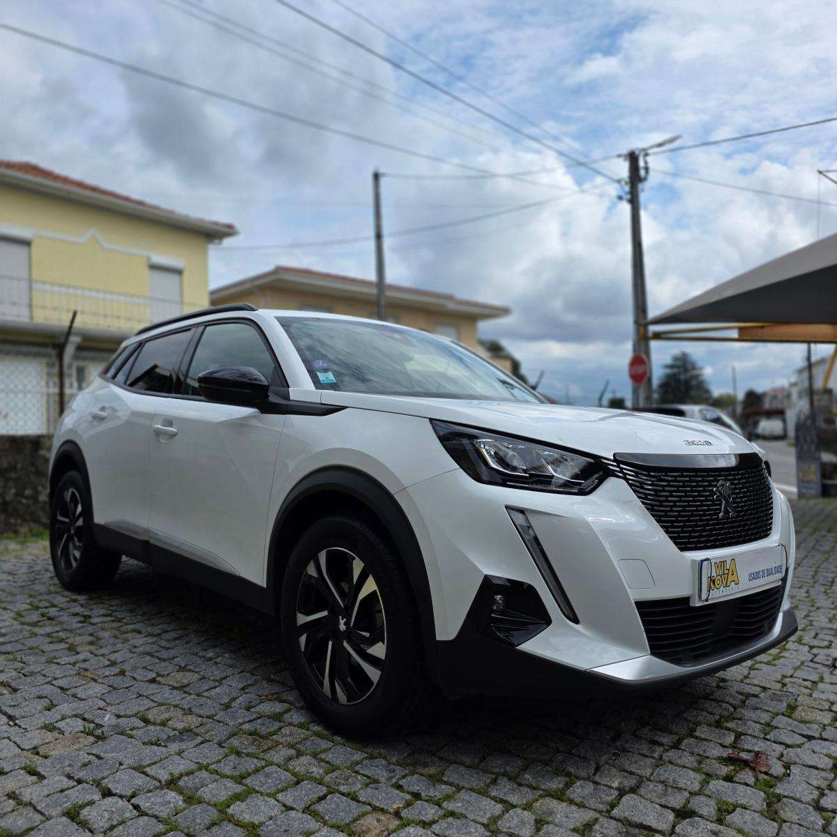 peugeot-2008-2022-gasolina-1199cc