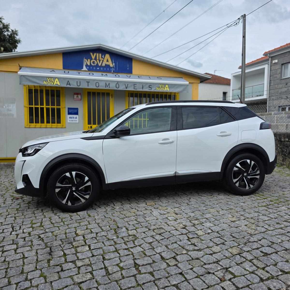 peugeot-2008-2022-gasolina-1199cc