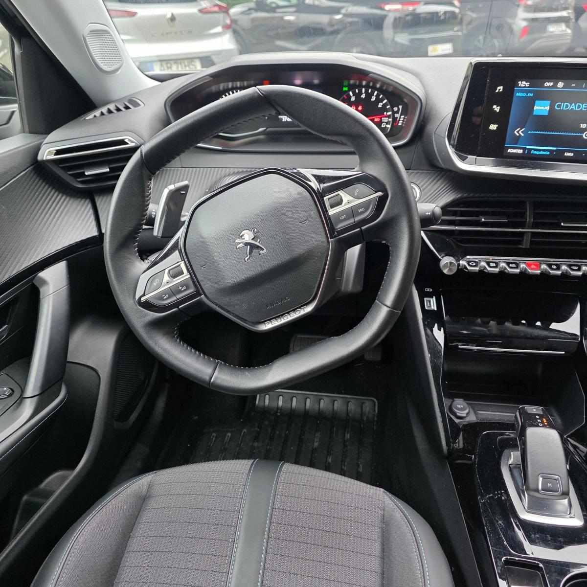 peugeot-2008-2021-gasolina-1199cc