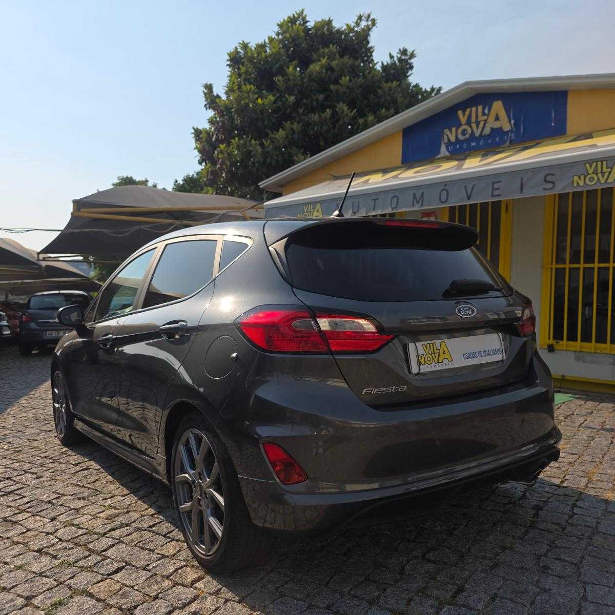 ford-fiesta-2022-gasolina-998cc