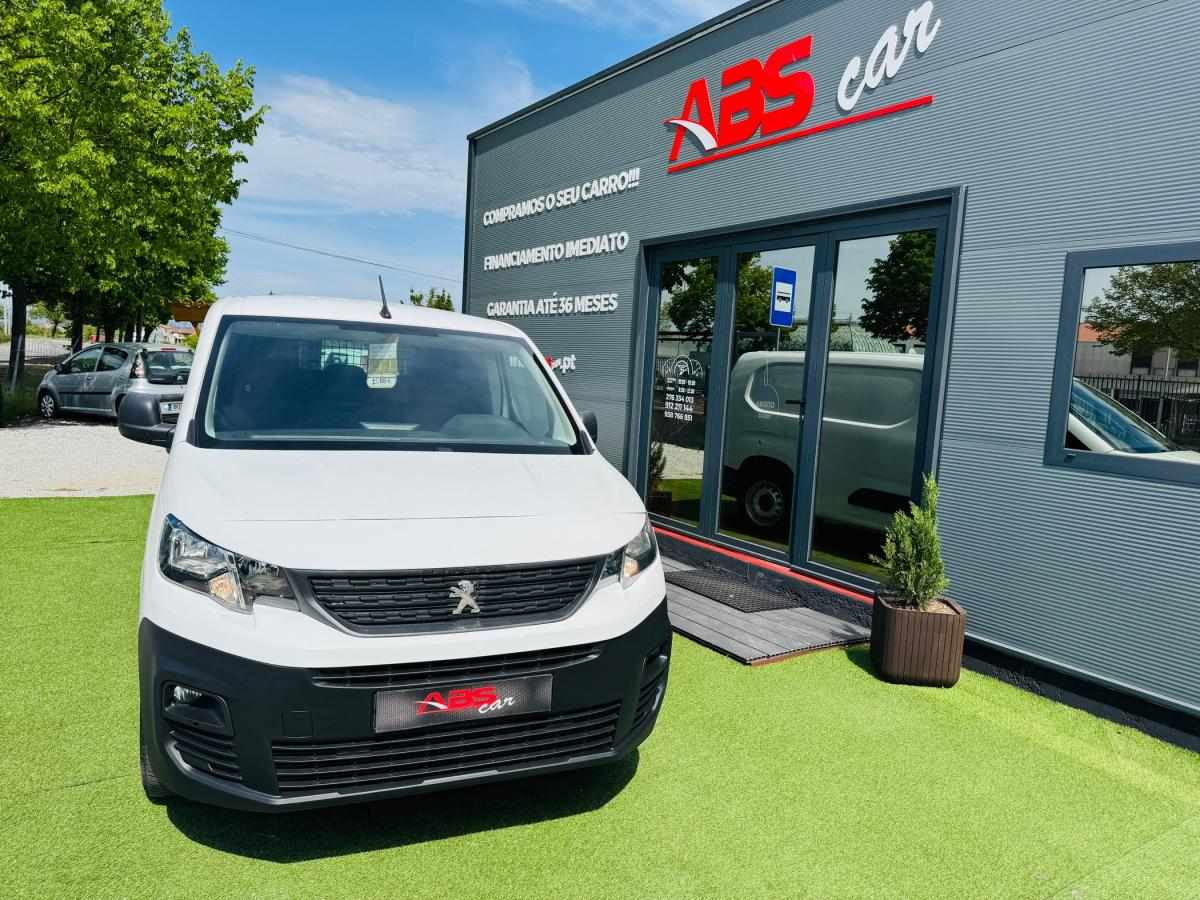 peugeot-partner-2019-diesel-1499cc