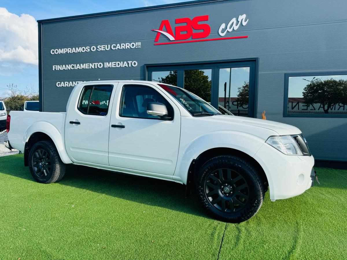 nissan-navara-2012-diesel-2488cc