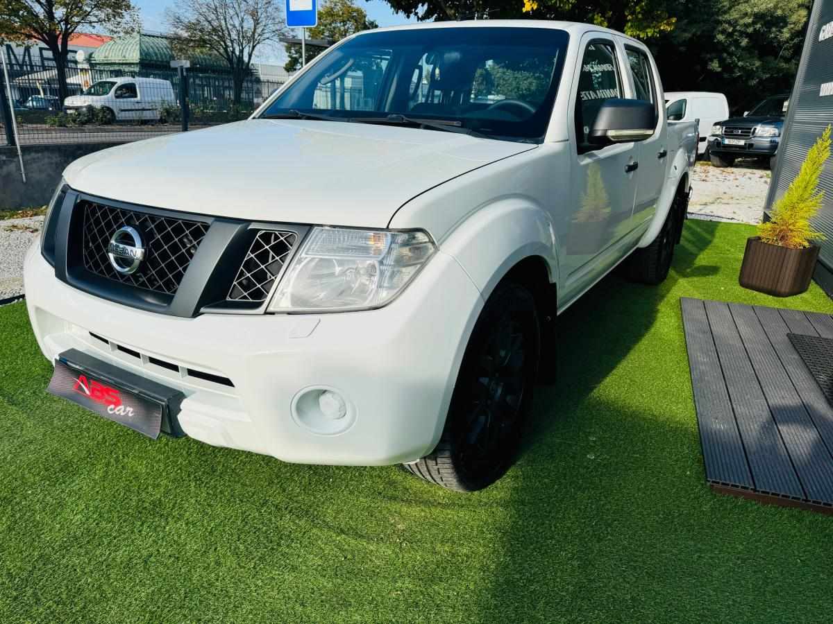 nissan-navara-2012-diesel-2488cc