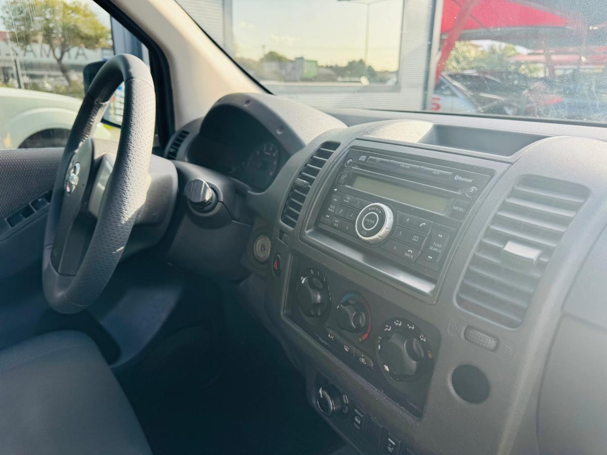 nissan-navara-2012-diesel-2488cc
