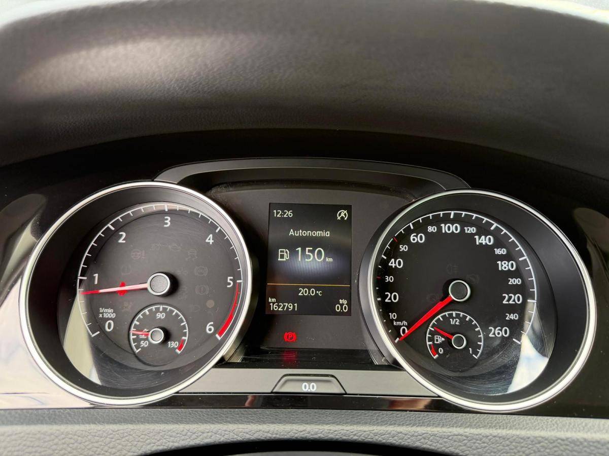 volkswagen-golf-2014-diesel-1598cc
