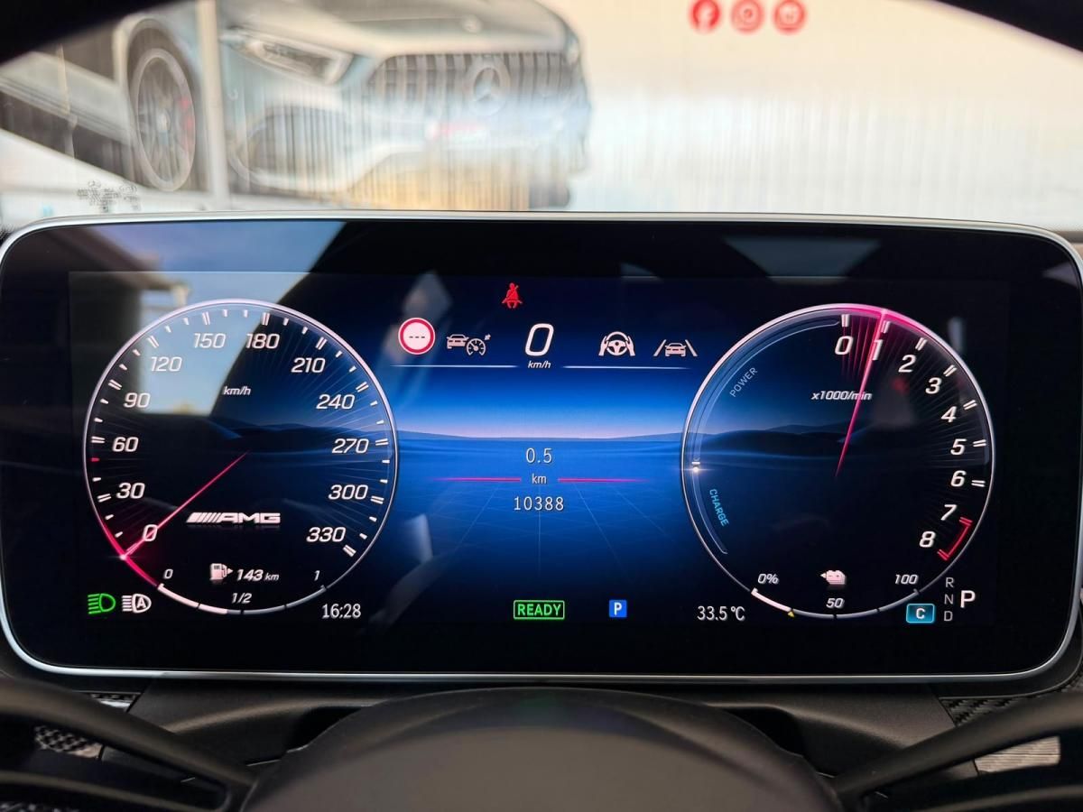 mercedes-benz-classe-c-2024-hibrido-a-gasolina-1991cc