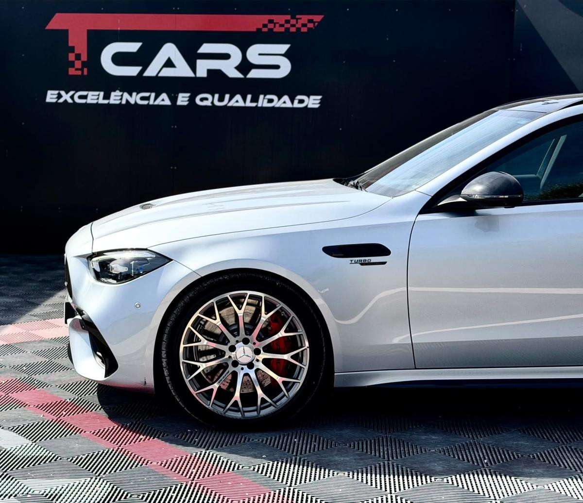 mercedes-benz-classe-c-2024-hibrido-a-gasolina-1991cc