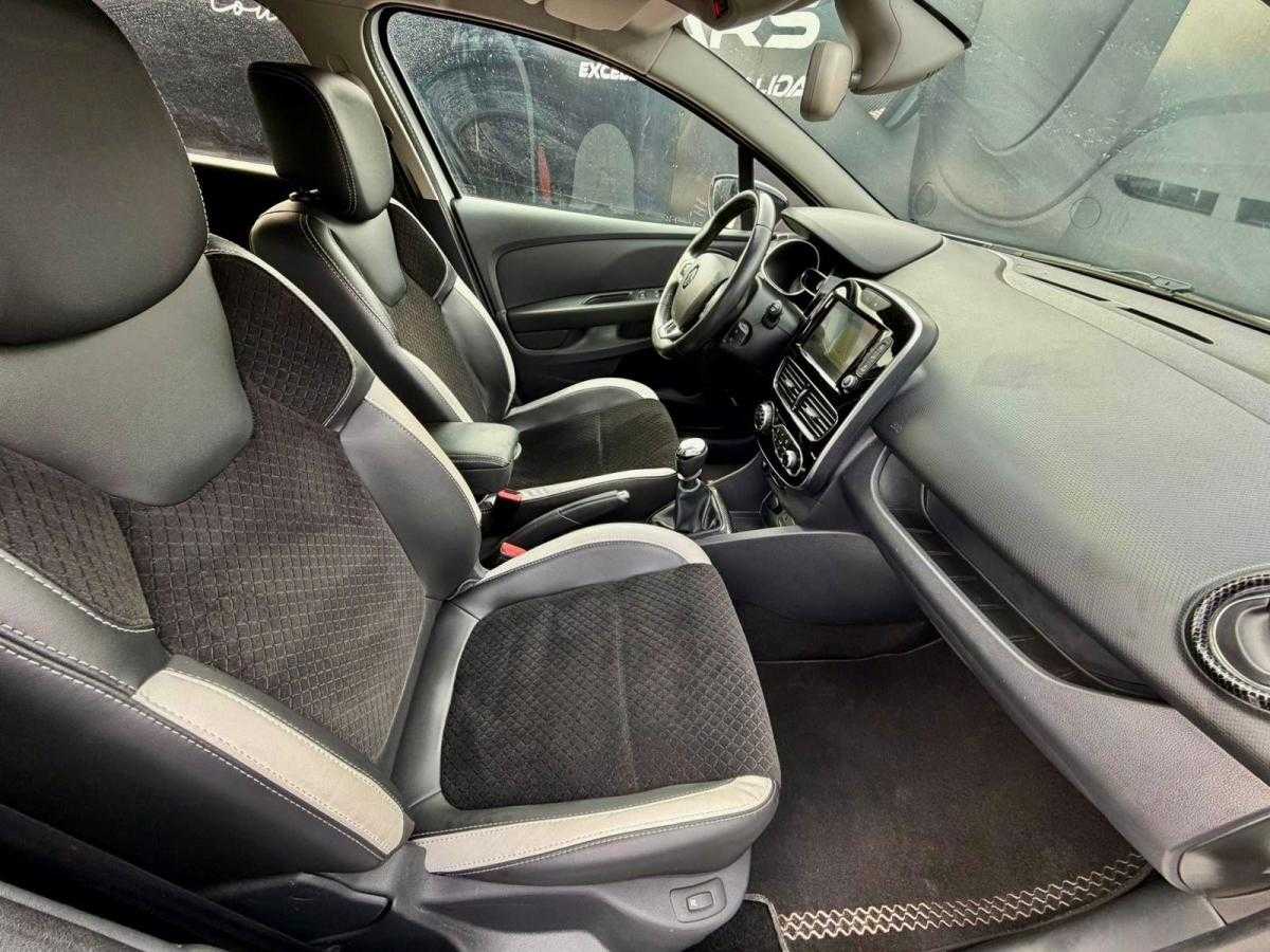 renault-clio-sport-tourer-2017-diesel-1461cc