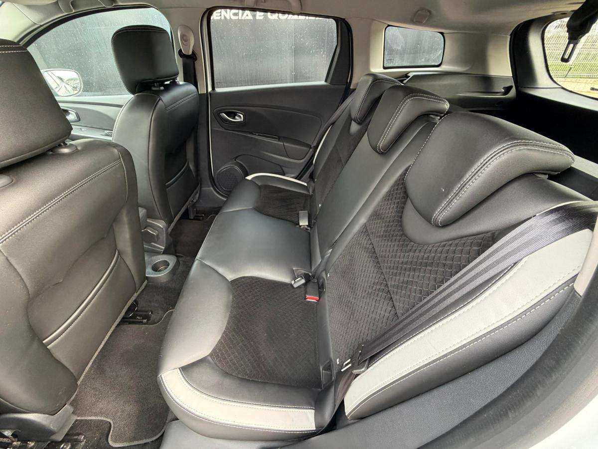 renault-clio-sport-tourer-2017-diesel-1461cc