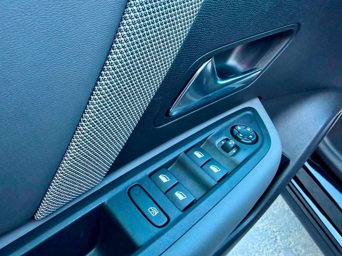 citroen-c4-2026-gasolina-1199cc