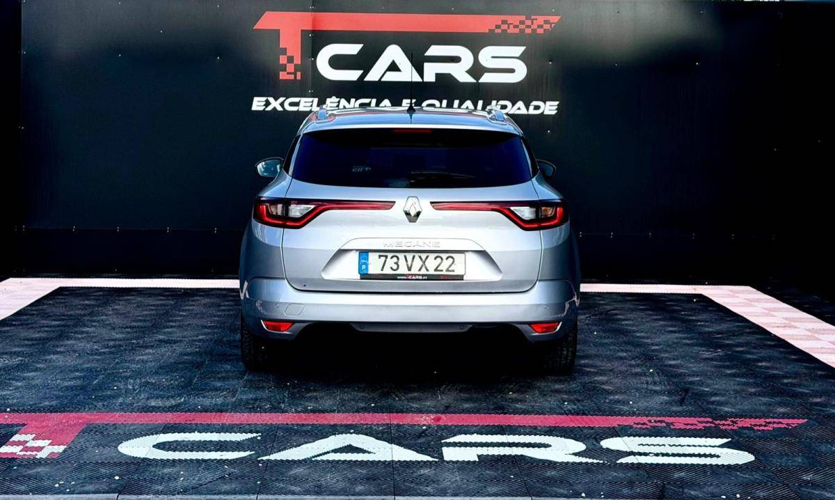 renault-megane-sport-tourer-2019-diesel-1461cc