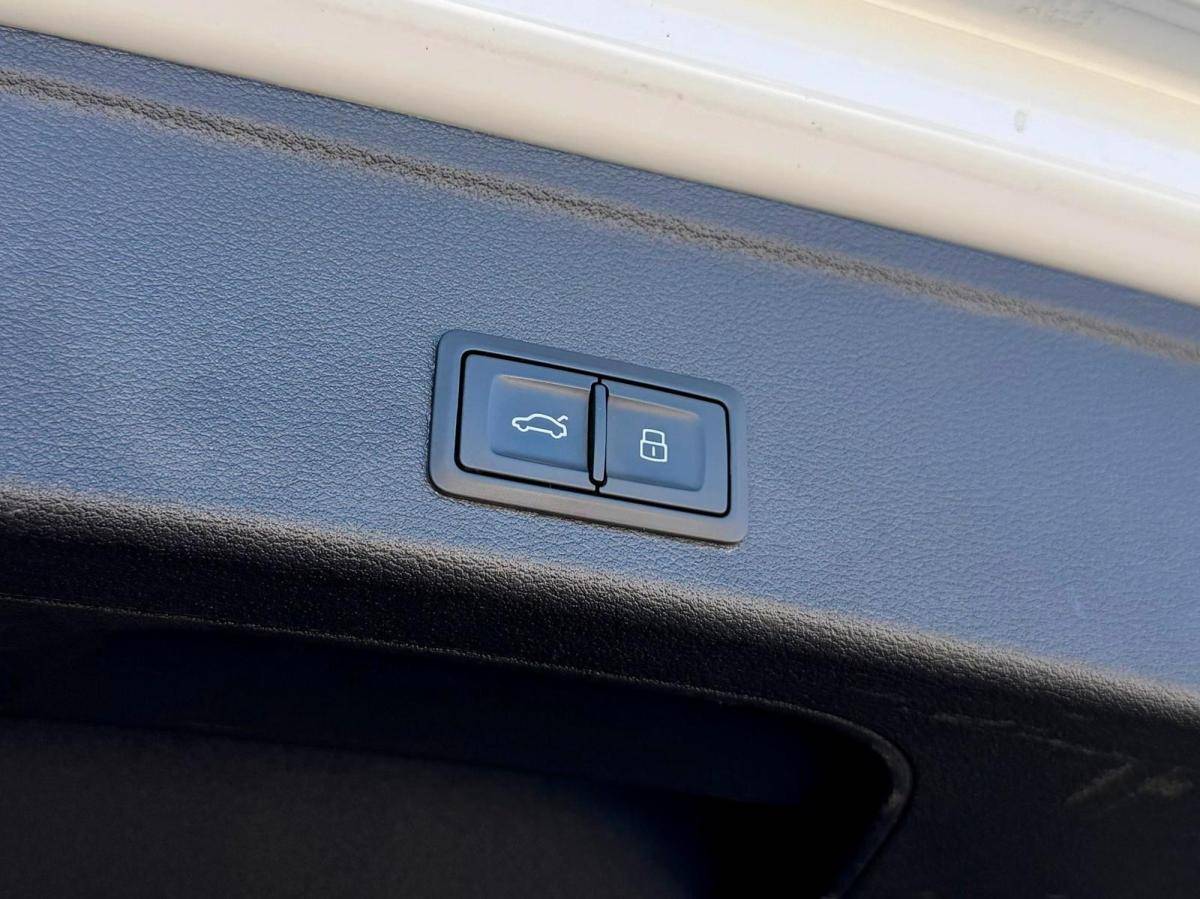 audi-a4-avant-2019-diesel-1968cc