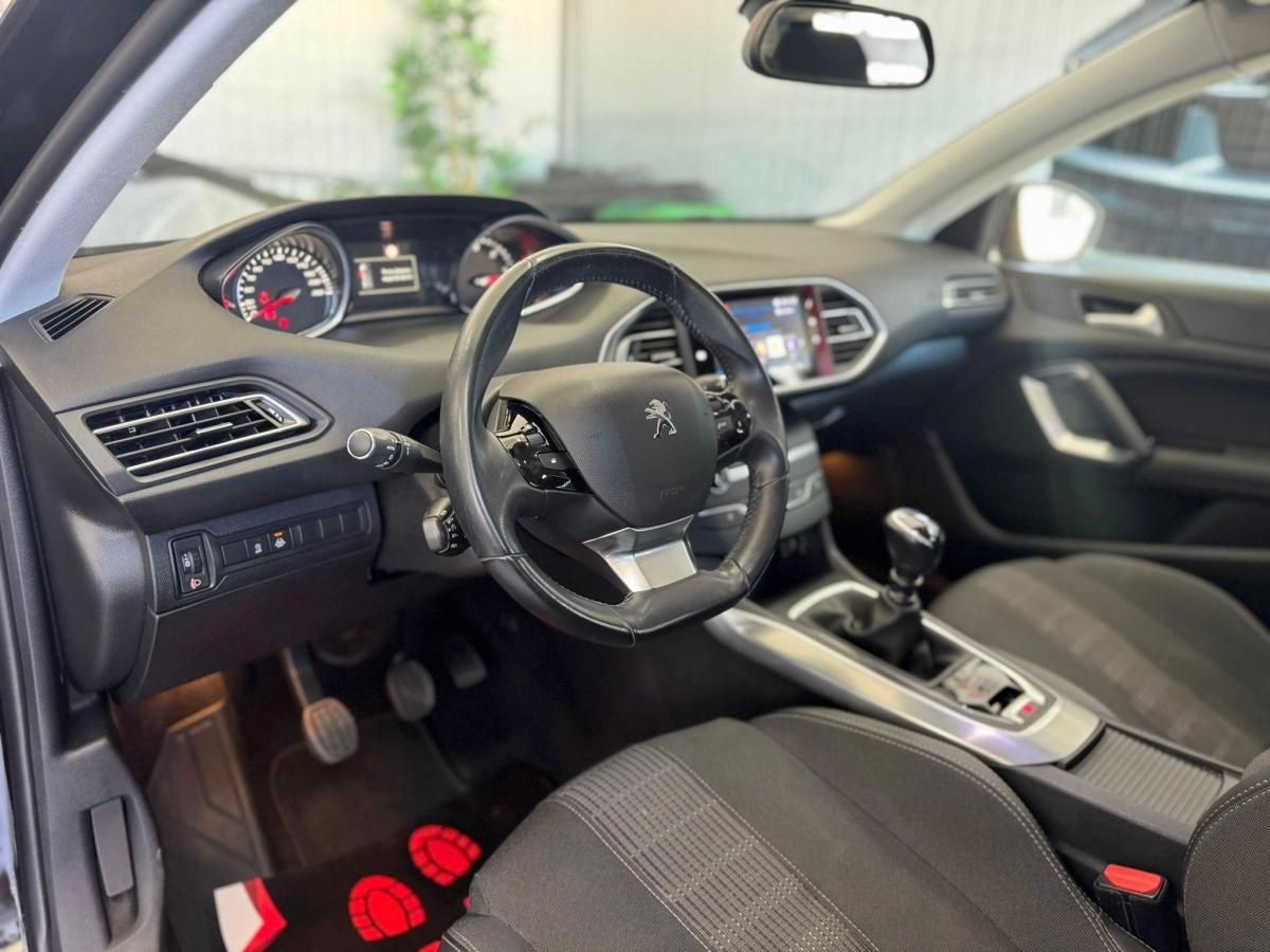 peugeot-308-sw-2021-diesel-1499cc
