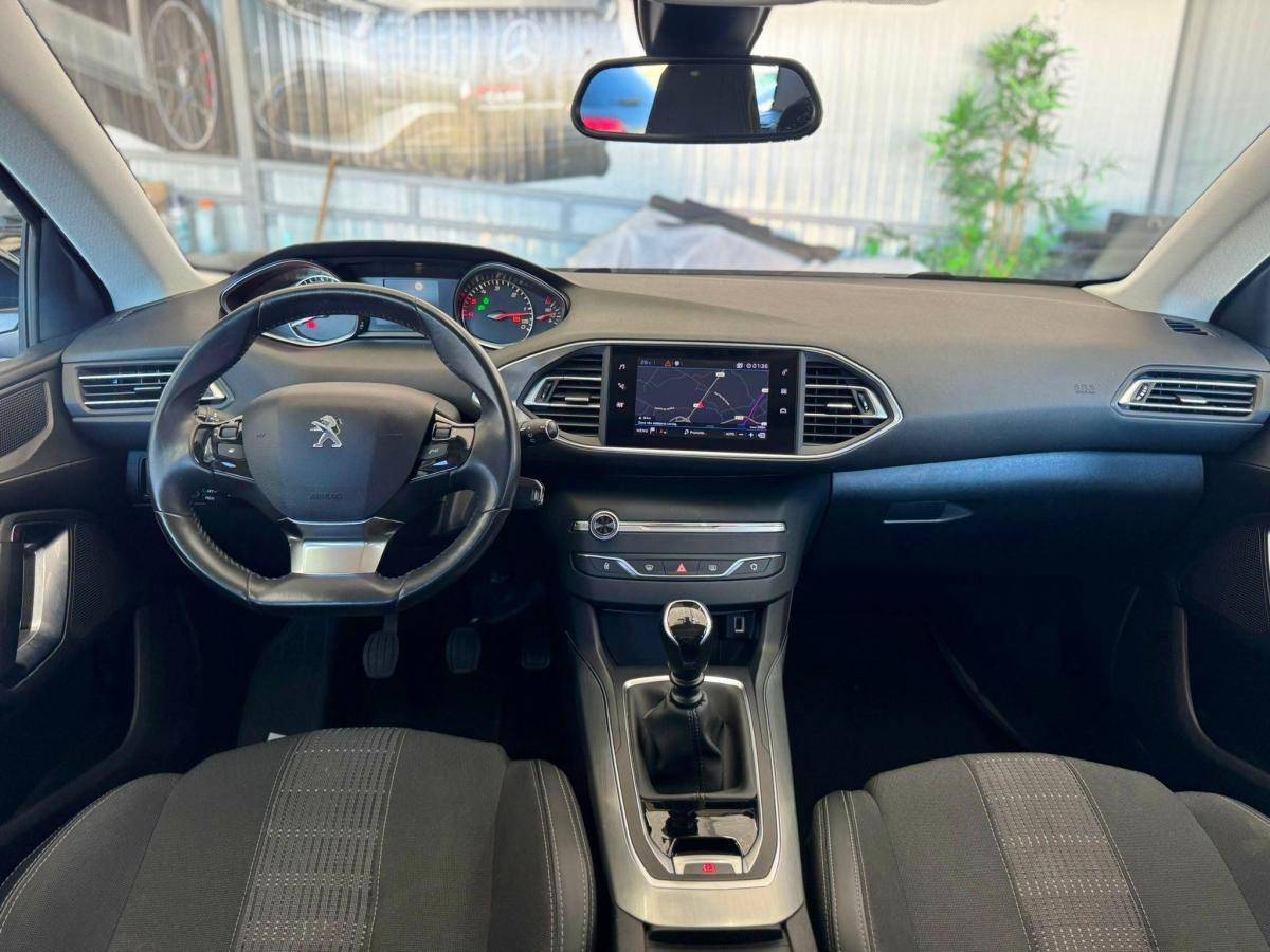 peugeot-308-sw-2021-diesel-1499cc