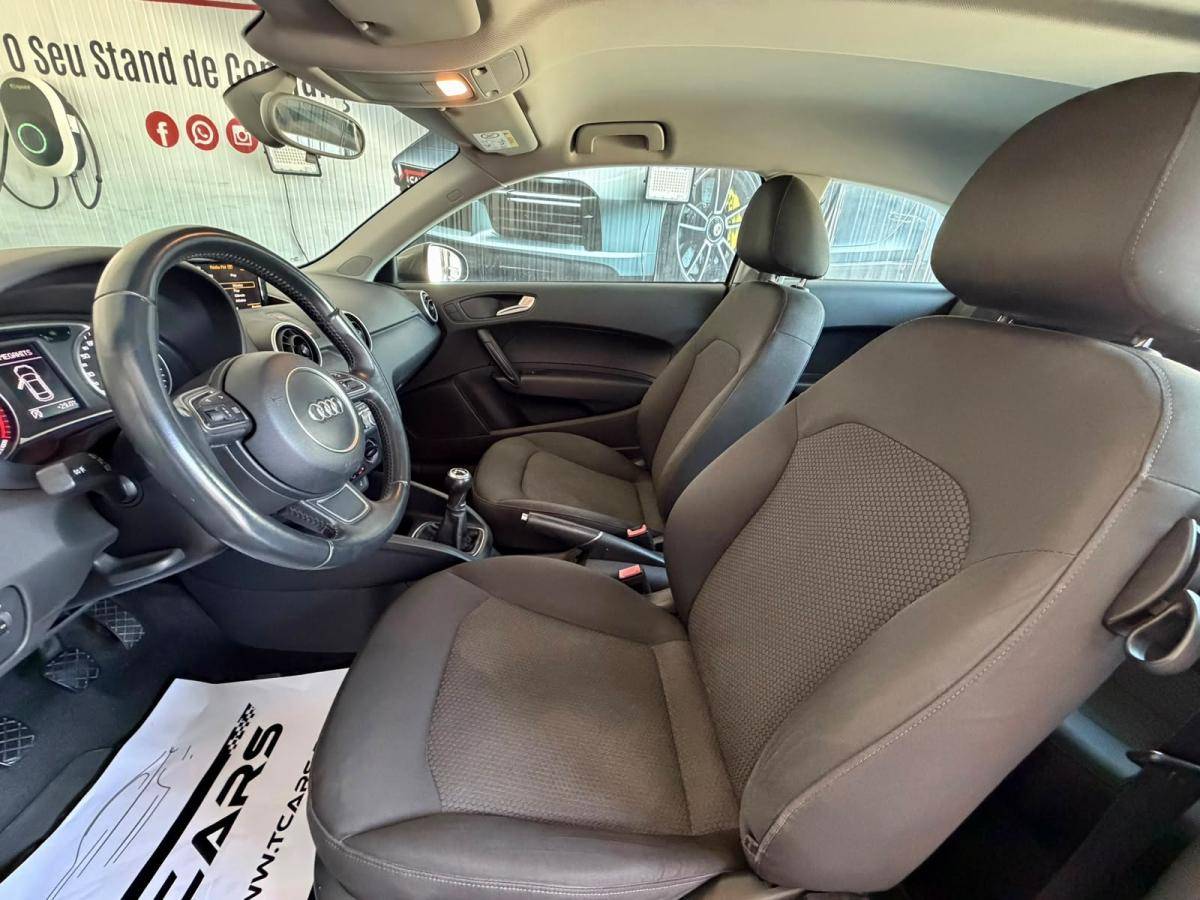 audi-a1-2015-gasolina-999cc