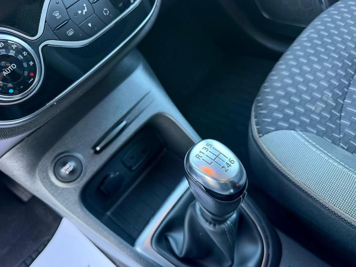 renault-captur-2015-gasolina-1197cc