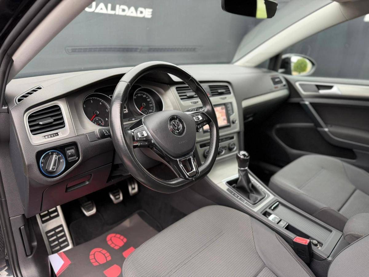 volkswagen-golf-2017-diesel-1598cc