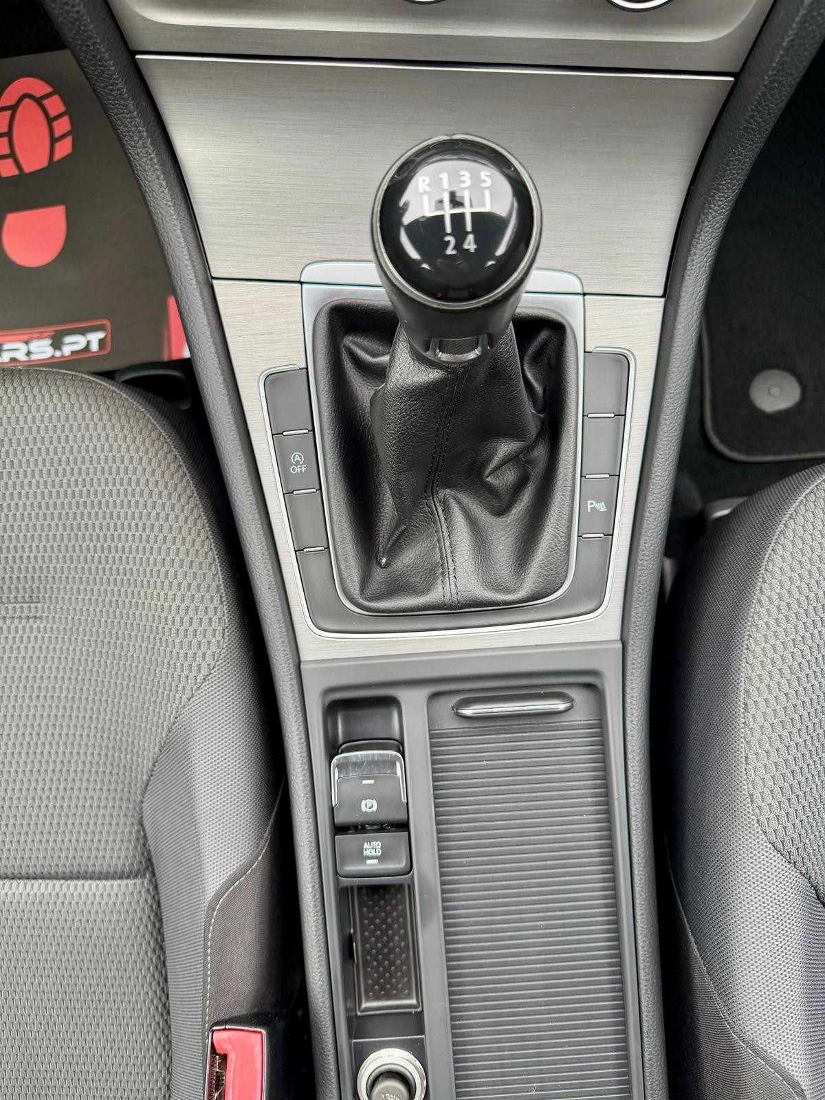 volkswagen-golf-2017-diesel-1598cc