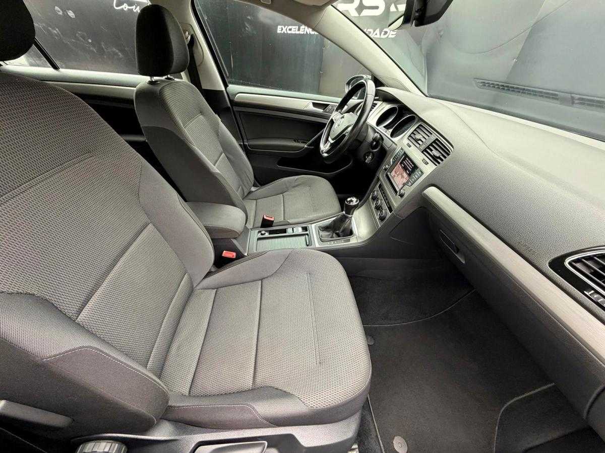 volkswagen-golf-2017-diesel-1598cc
