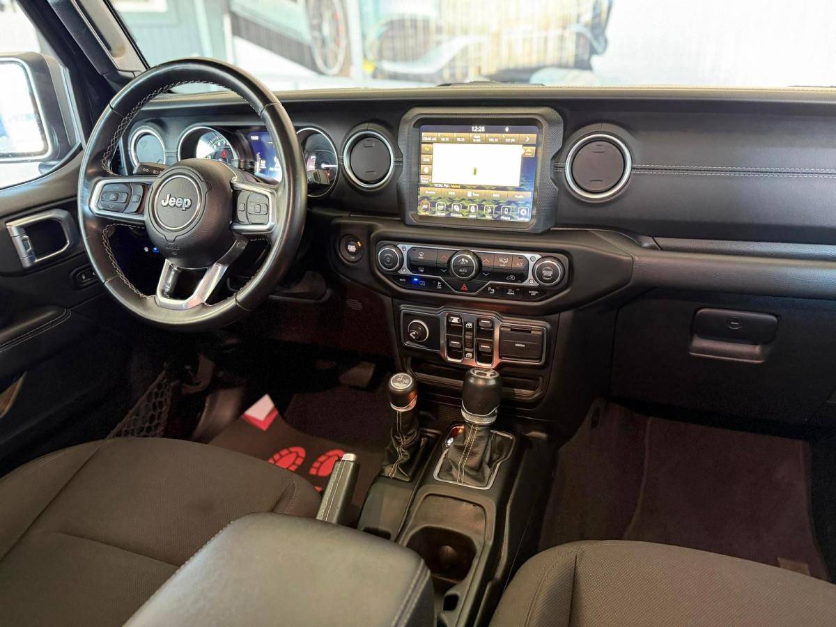 jeep-wrangler-2022-hibrido-a-gasolina-1995cc