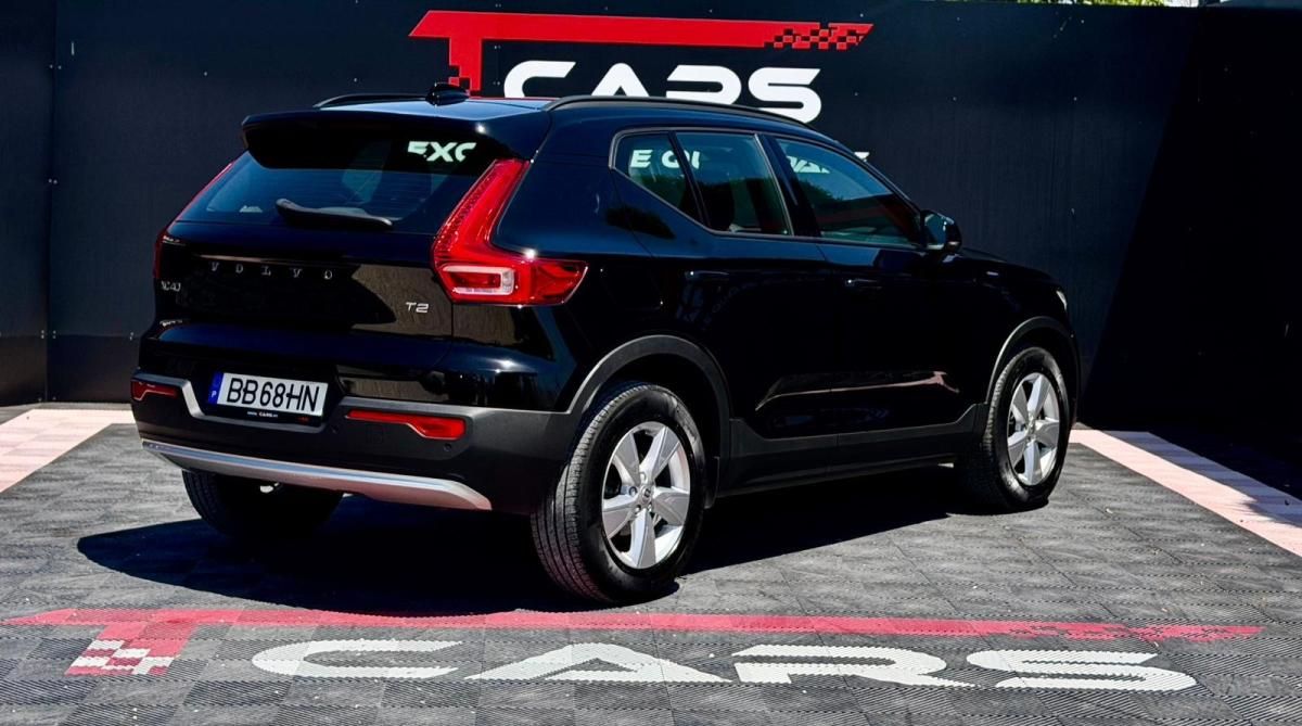 volvo-xc40-2023-gasolina-1477cc