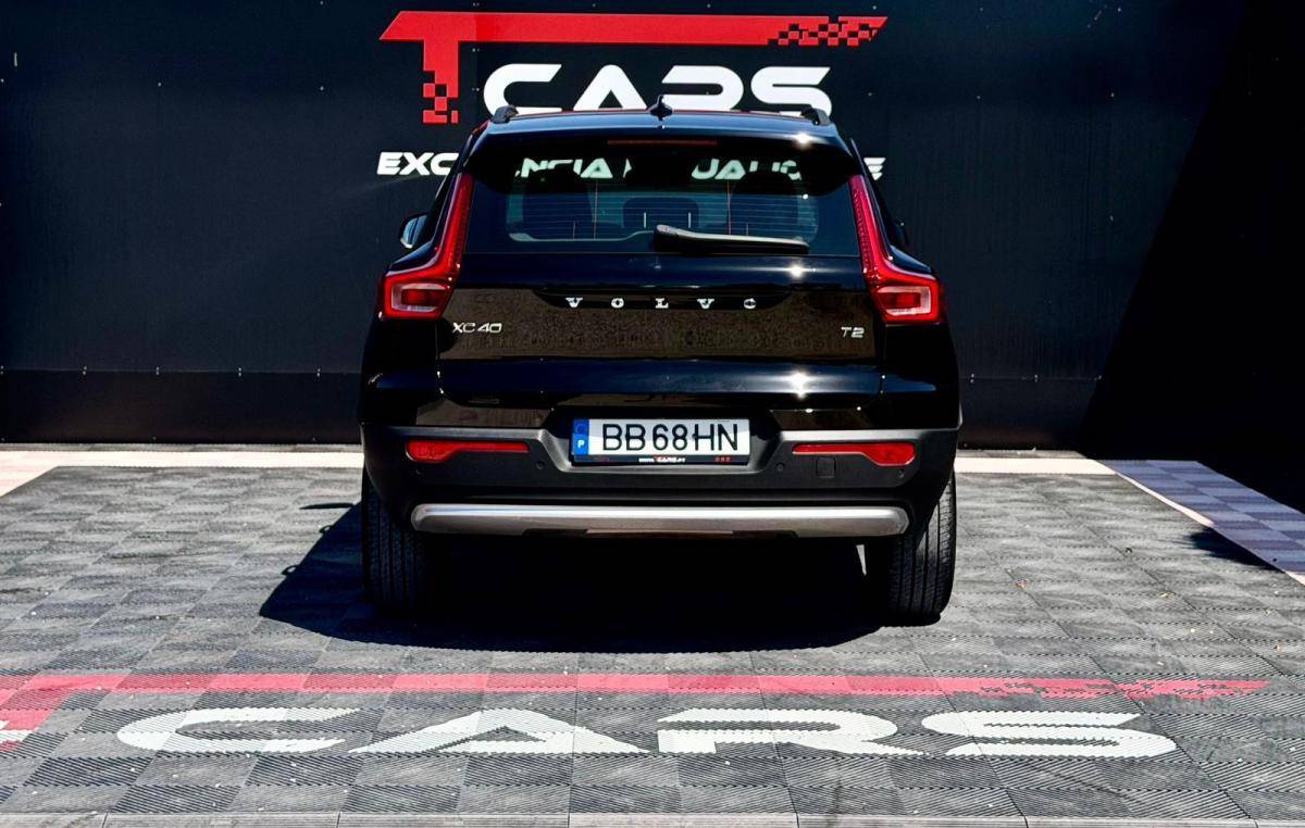 volvo-xc40-2023-gasolina-1477cc