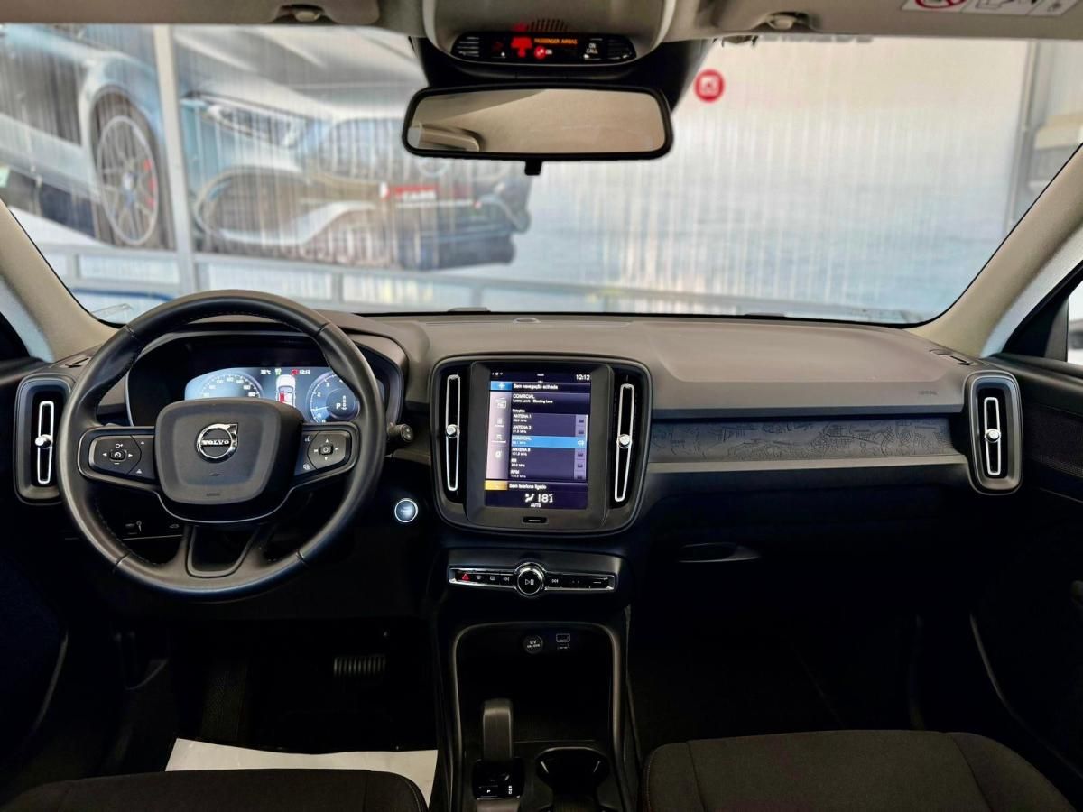 volvo-xc40-2023-gasolina-1477cc