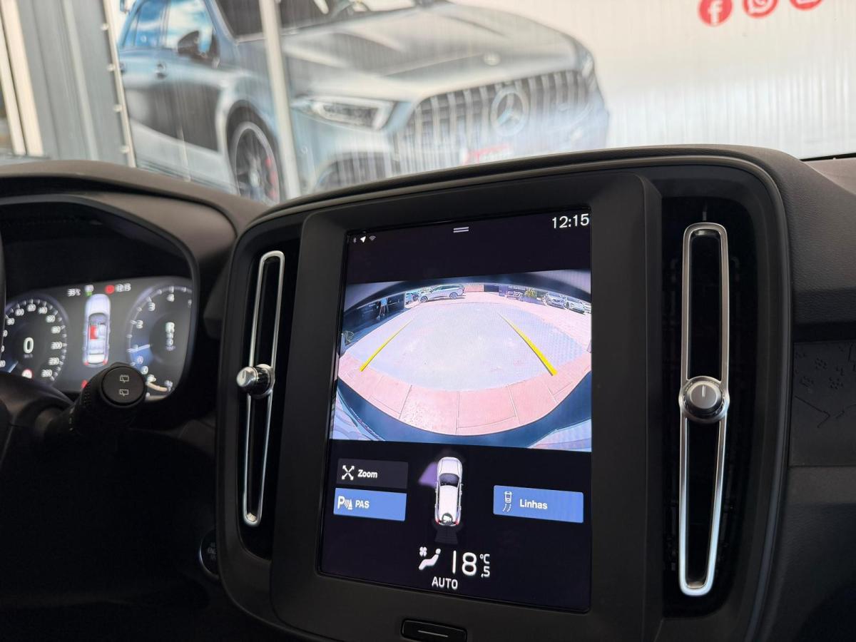 volvo-xc40-2023-gasolina-1477cc