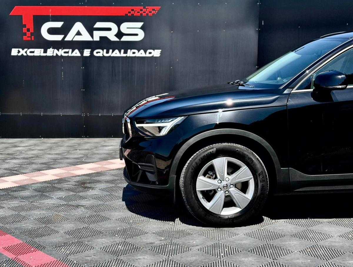 volvo-xc40-2023-gasolina-1477cc