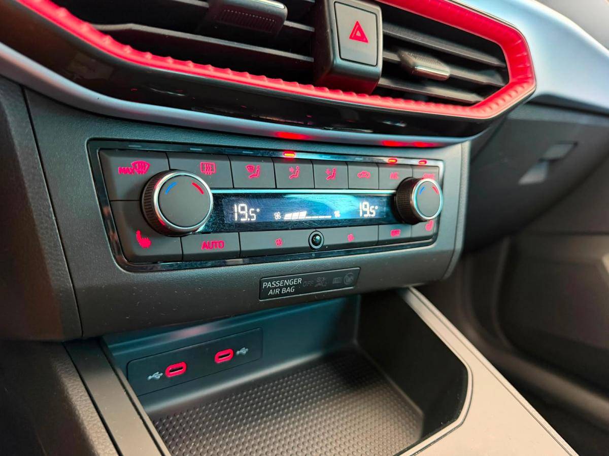 seat-ibiza-2022-gasolina-999cc