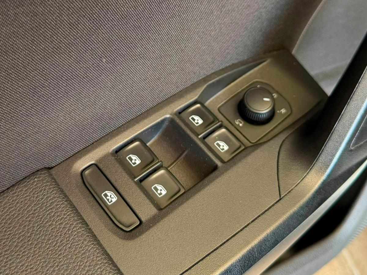 seat-ibiza-2022-gasolina-999cc