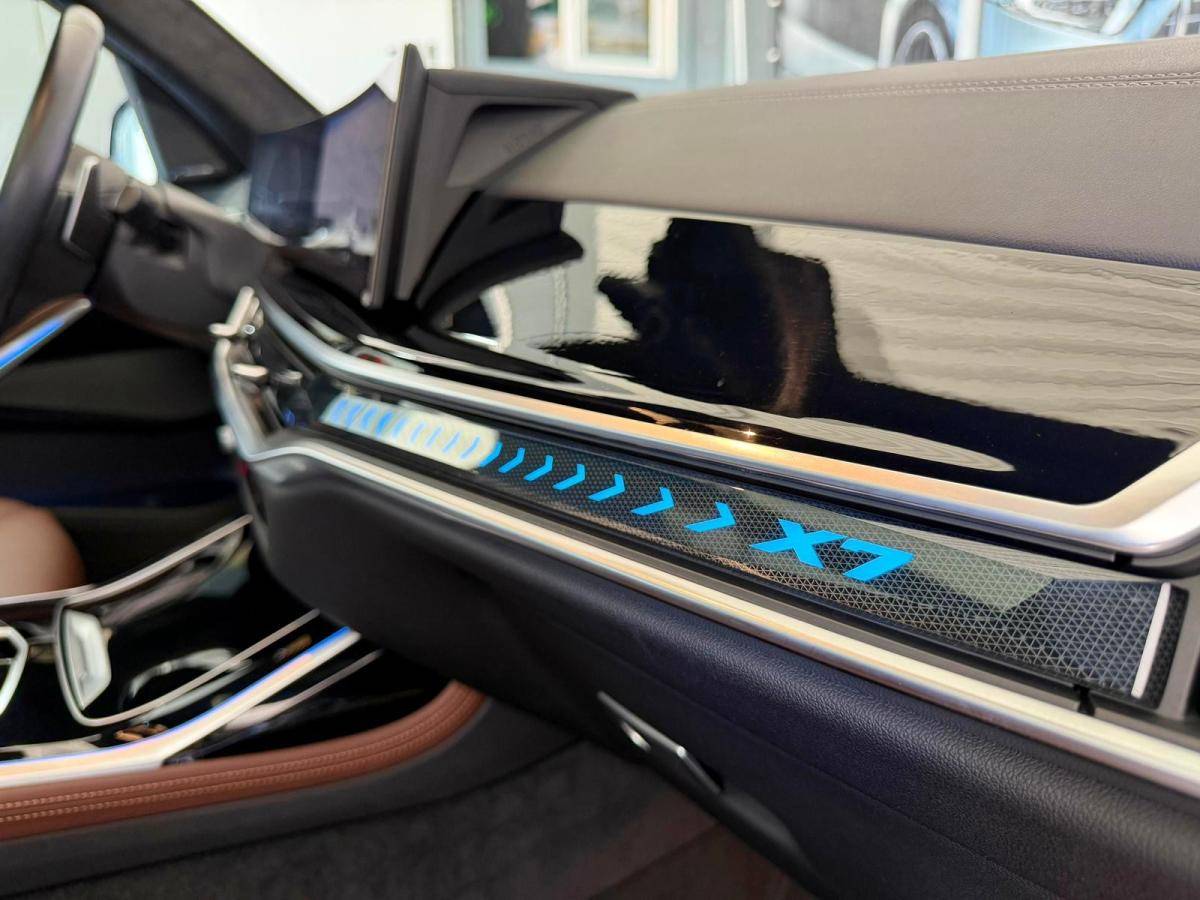 bmw-x7-2025-gasolina-2998cc