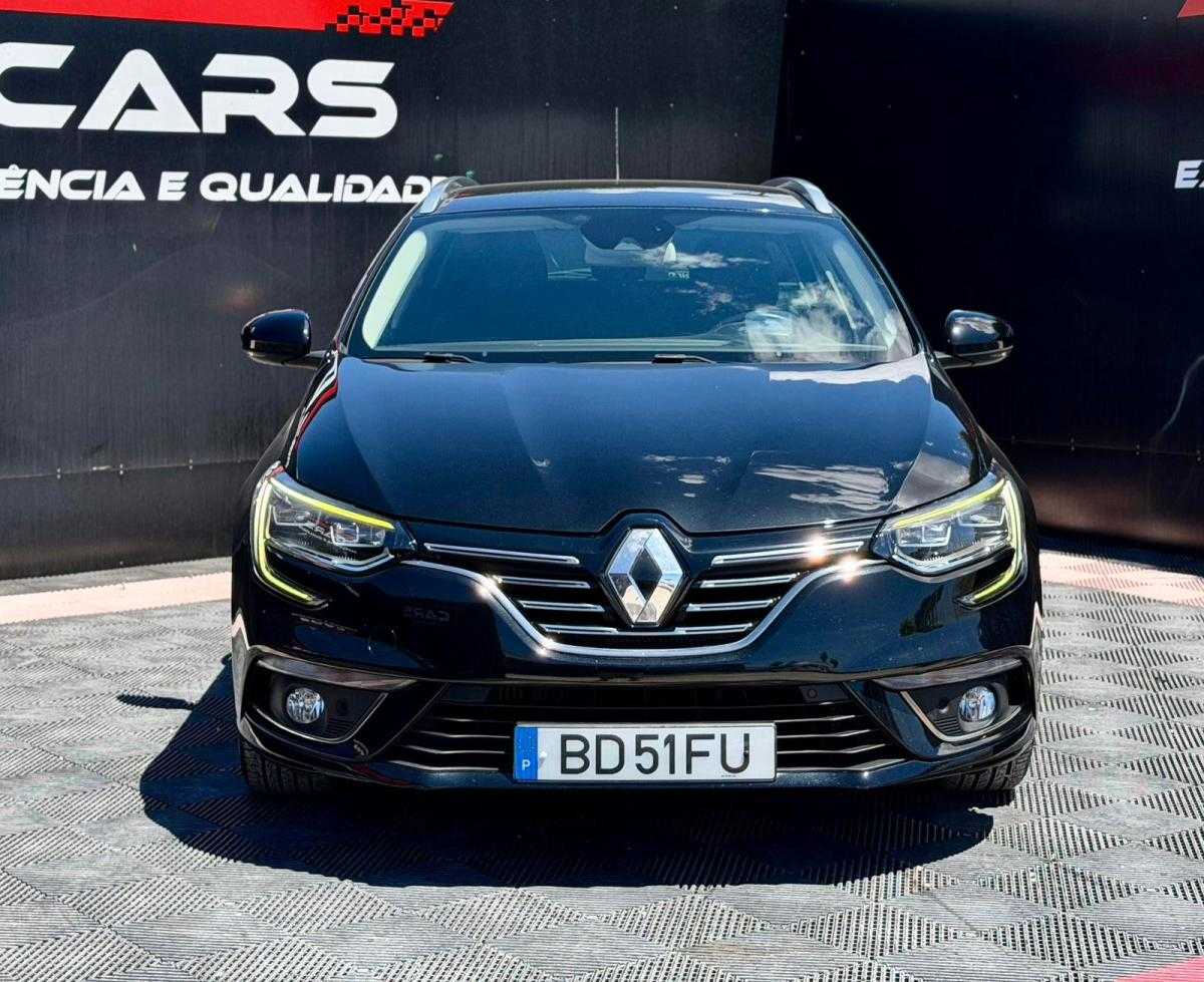 renault-megane-sport-tourer-2018-diesel-1461cc