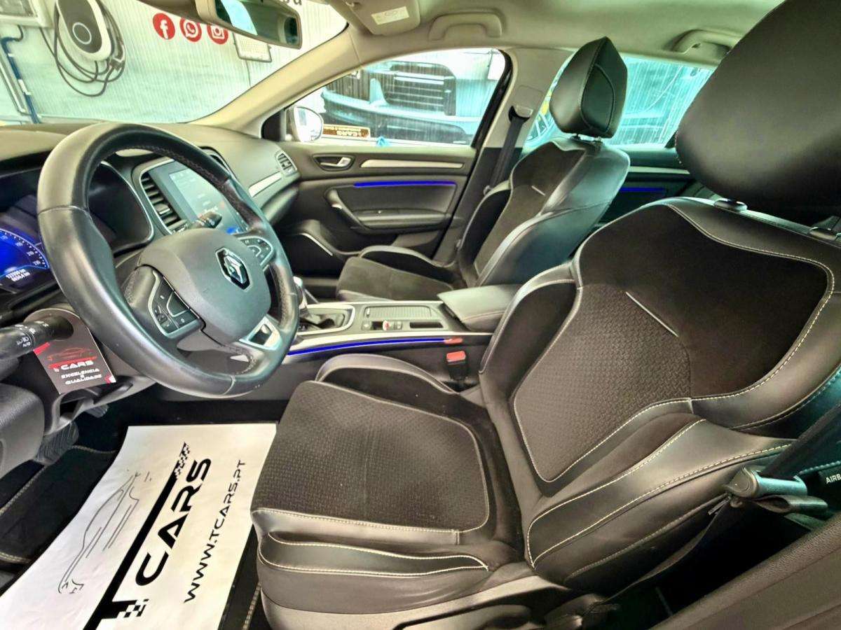 renault-megane-sport-tourer-2018-diesel-1461cc