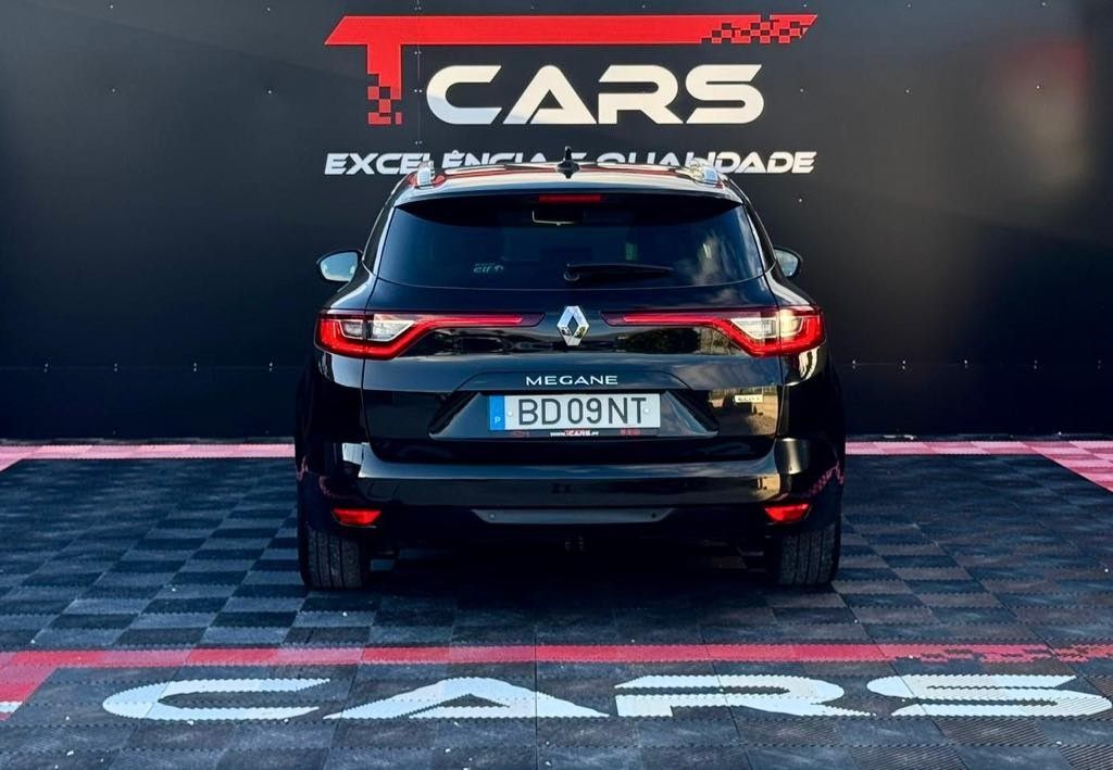 renault-megane-sport-tourer-2018-diesel-1461cc