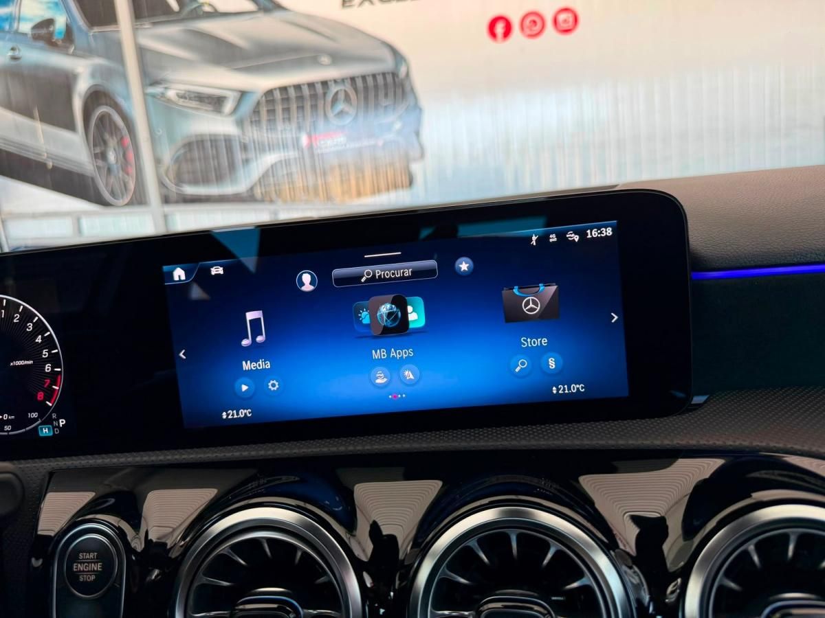 mercedes-benz-classe-a-2023-hibrido-a-gasolina-1332cc