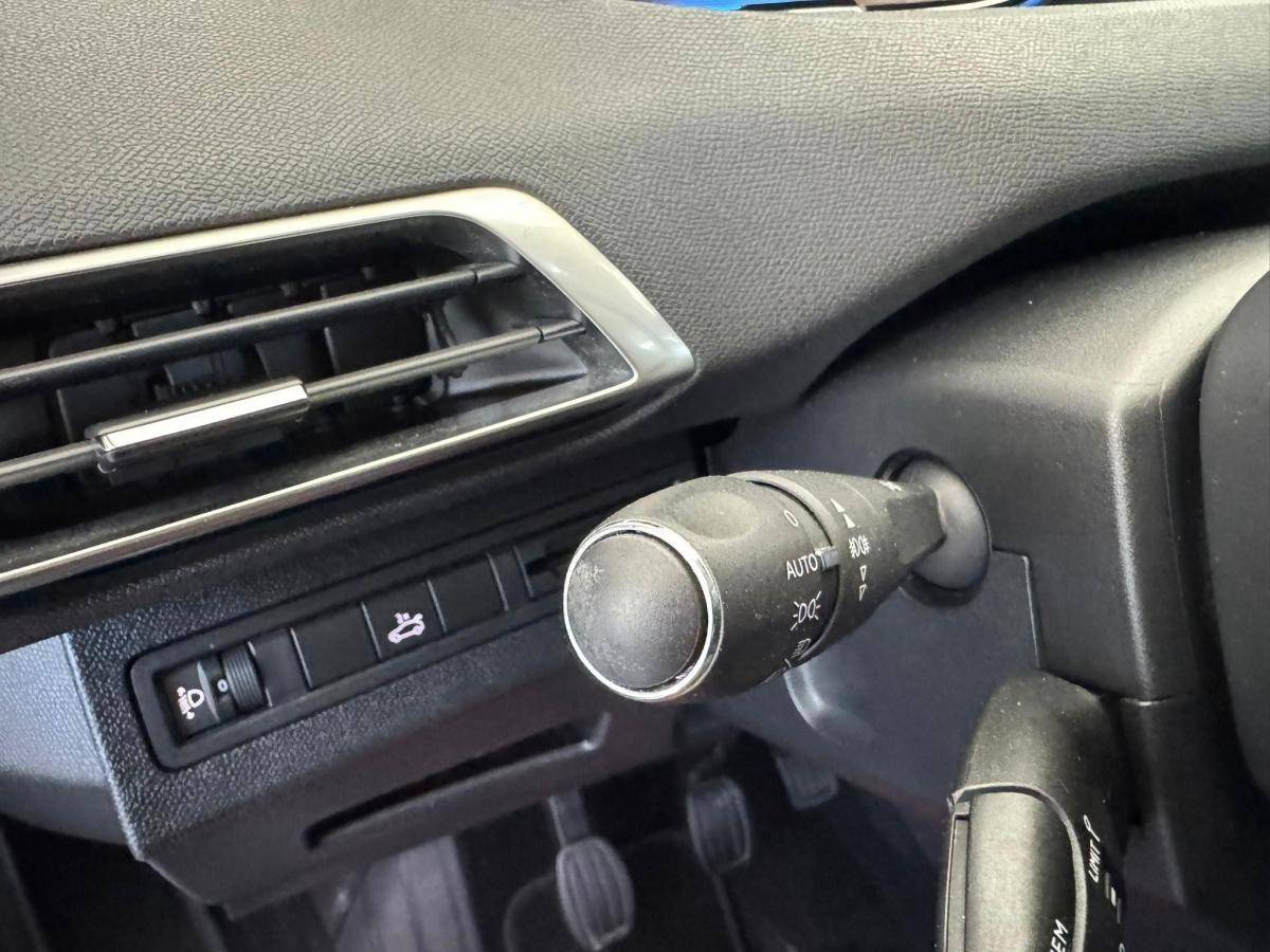 peugeot-3008-2019-diesel-1499cc