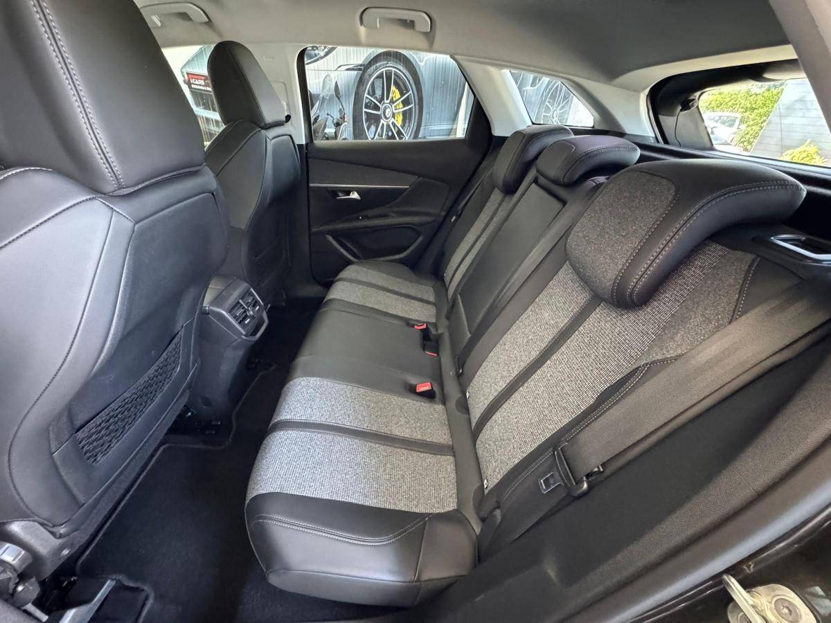 peugeot-3008-2019-diesel-1499cc