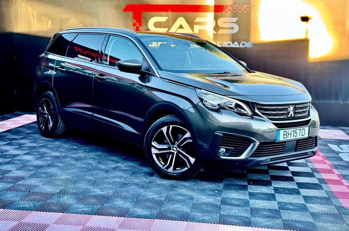 peugeot-5008-2020-diesel-1499cc