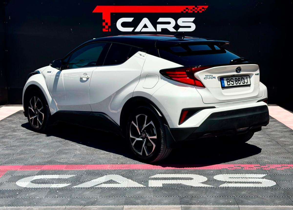 toyota-c-hr-2022-hibrido-a-gasolina-1798cc