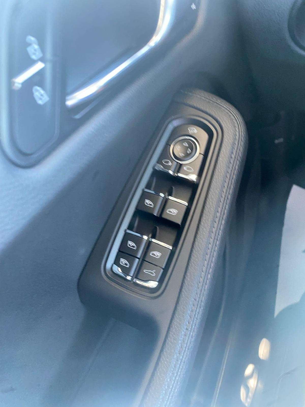 porsche-macan-2022-gasolina-1984cc