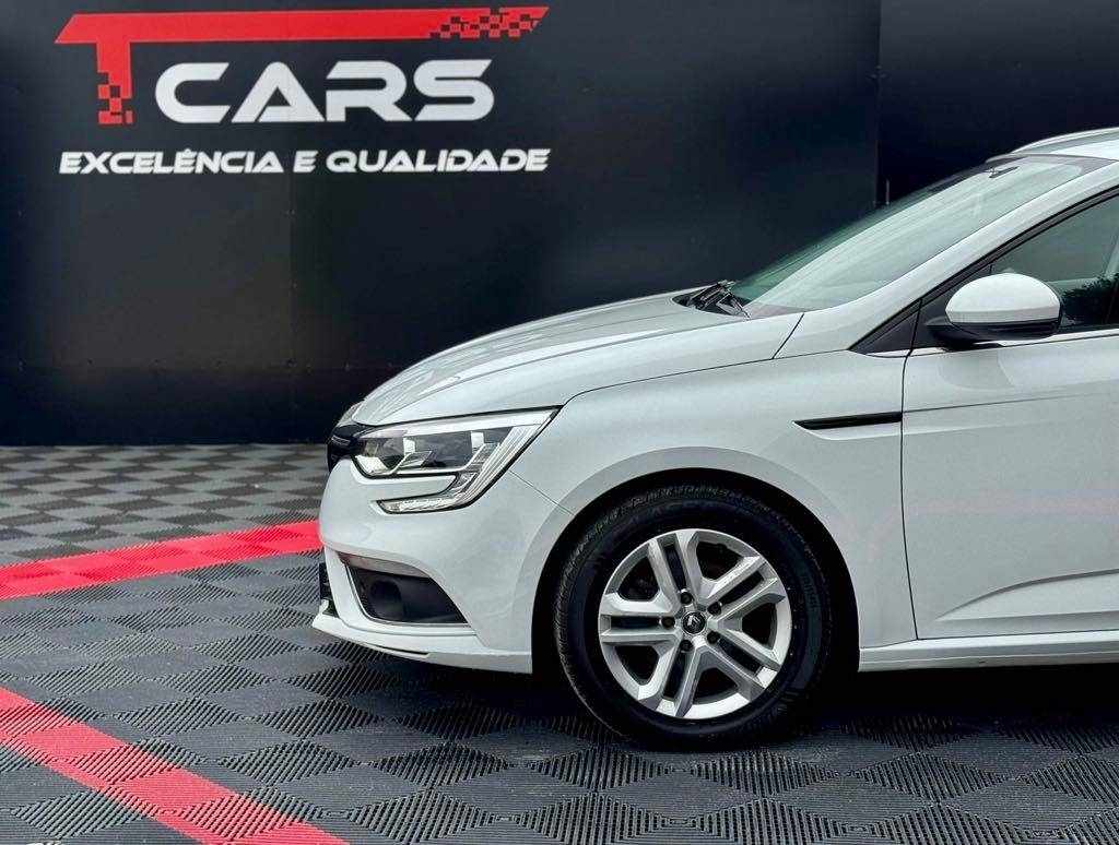 renault-megane-sport-tourer-2019-diesel-1461cc