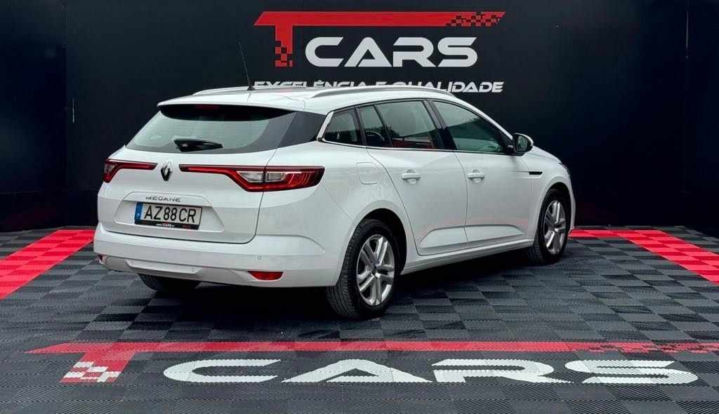 renault-megane-sport-tourer-2019-diesel-1461cc
