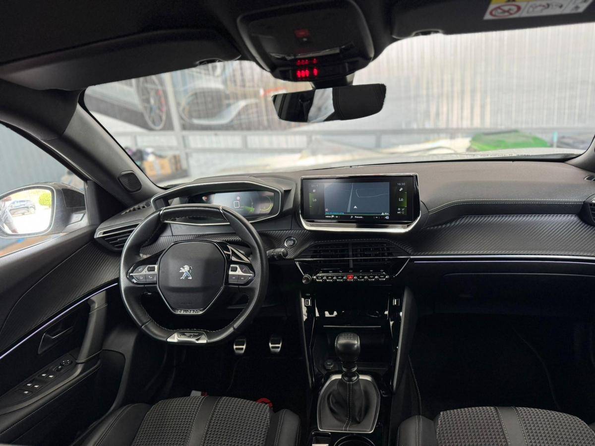 peugeot-2008-2021-gasolina-1199cc
